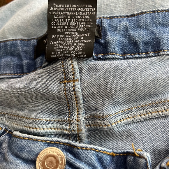 Simon Chang Women’s Denim with White Embroidery Jeans SZ2 - Picture 8 of 8